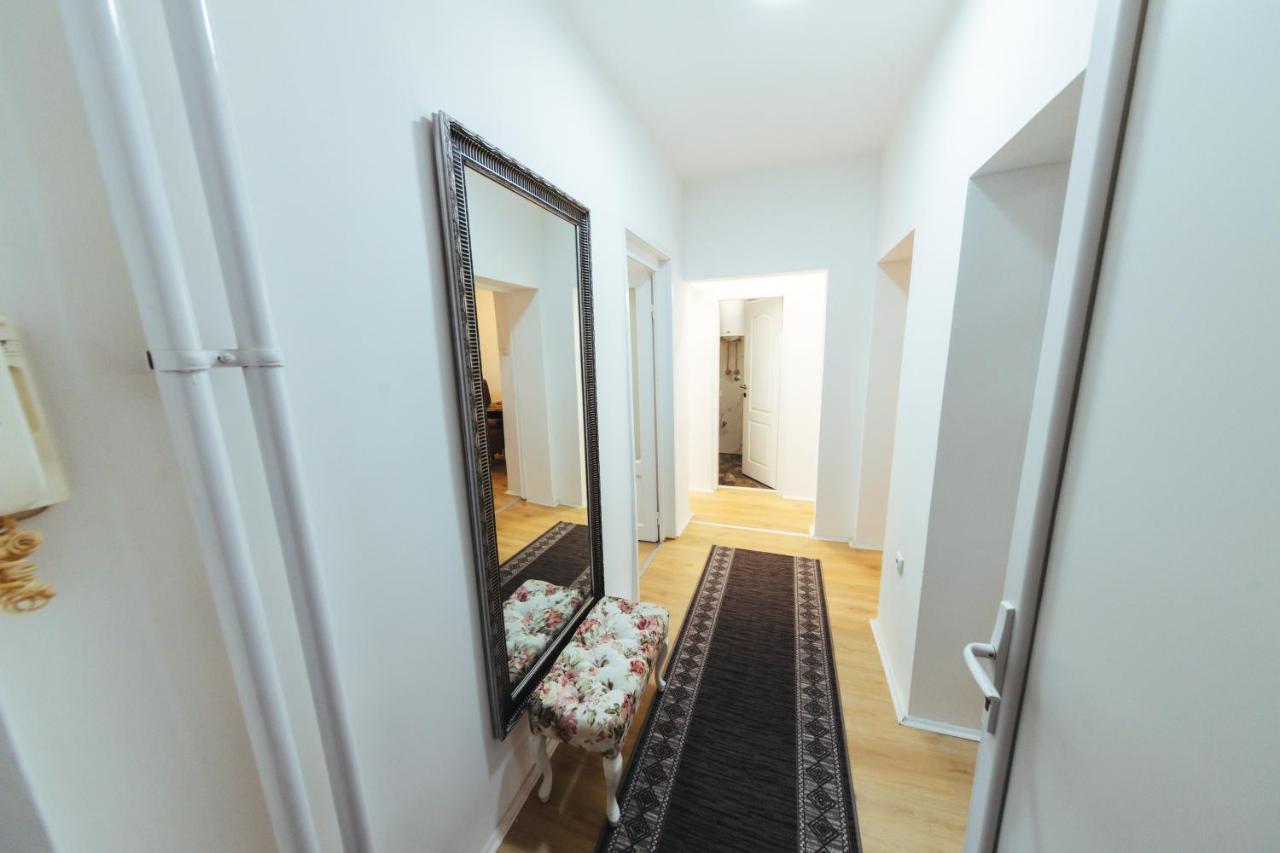 Sunny Apartment Kragujevac Exterior foto