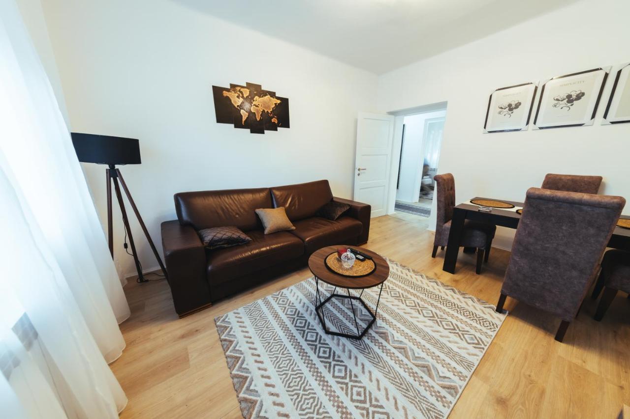 Sunny Apartment Kragujevac Exterior foto